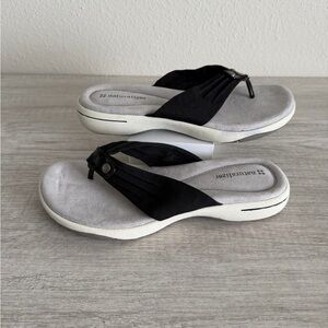 Naturalizer Corwin-N Thong Sandal Women's Size 8M Comfort Footbed